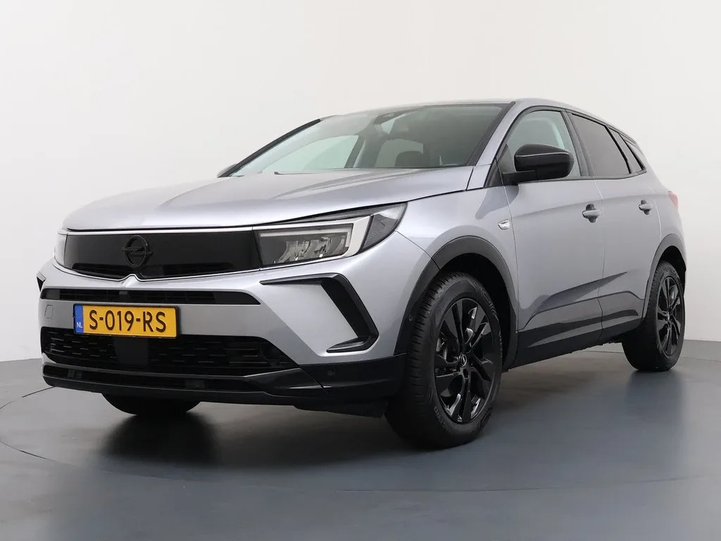 Opel Grandland (2023) — foto 1