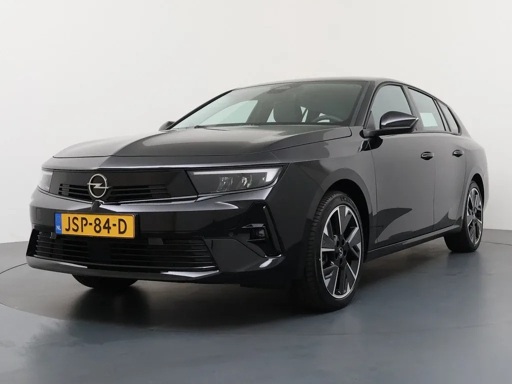 Opel Astra (2025) — foto 1
