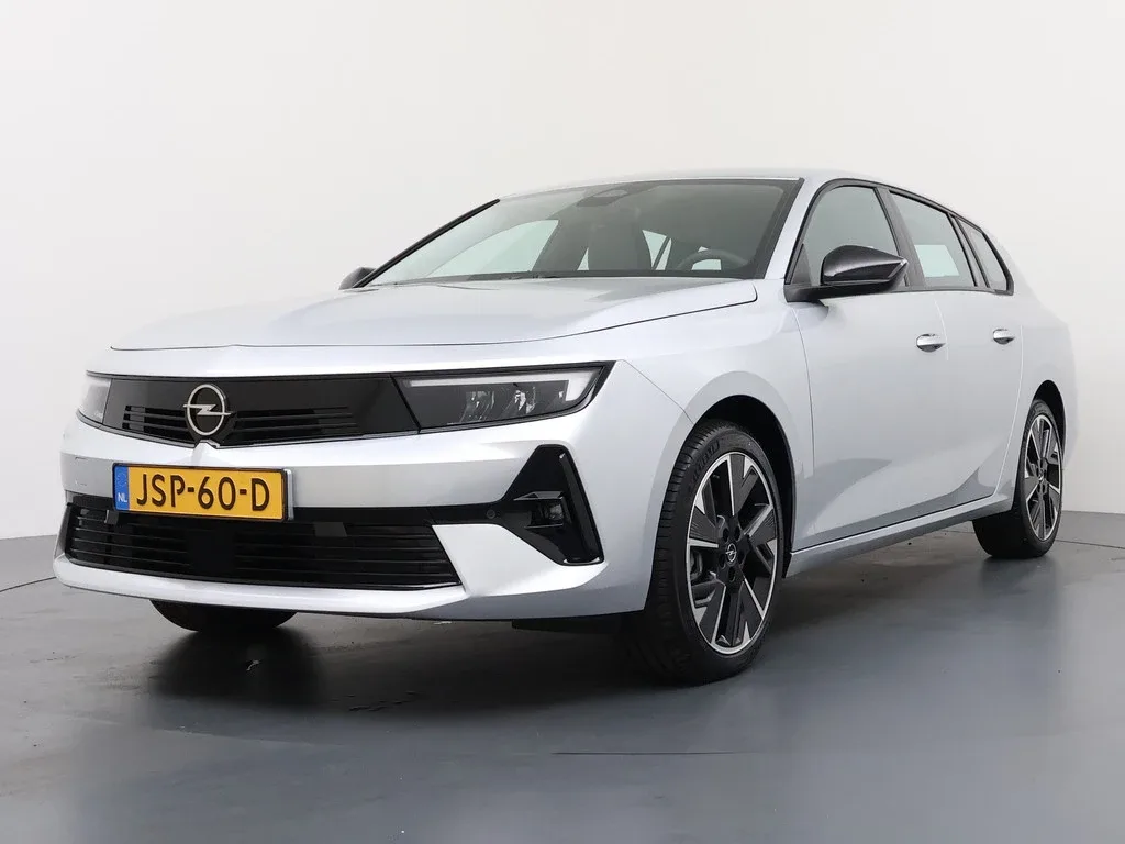 Opel Astra (2025) — foto 1