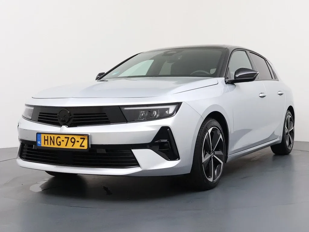 Opel Astra (2025) — foto 1