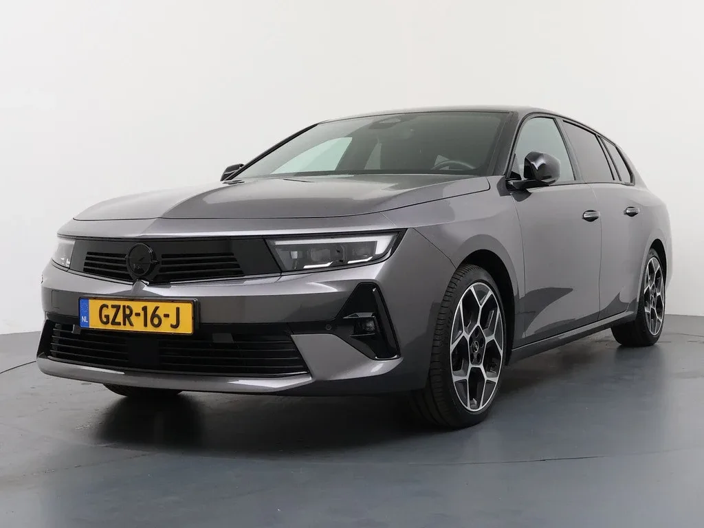 Opel Astra (2025) — foto 1