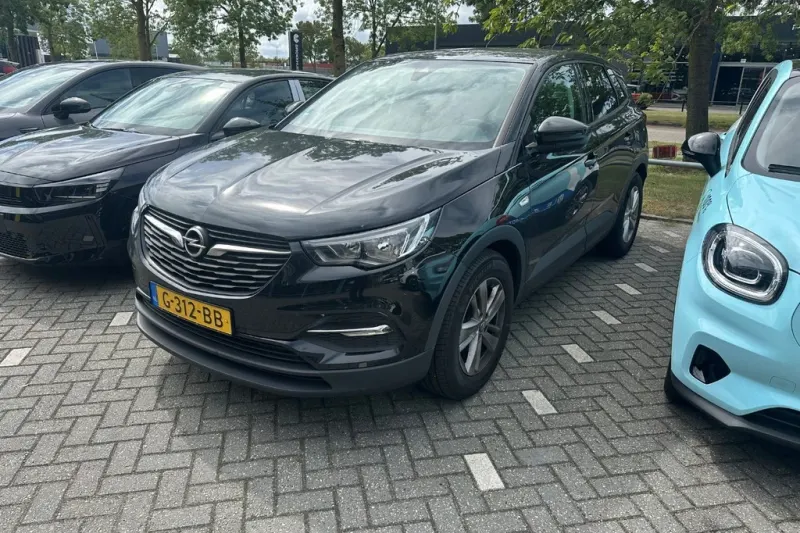 Opel Grandland (2019)