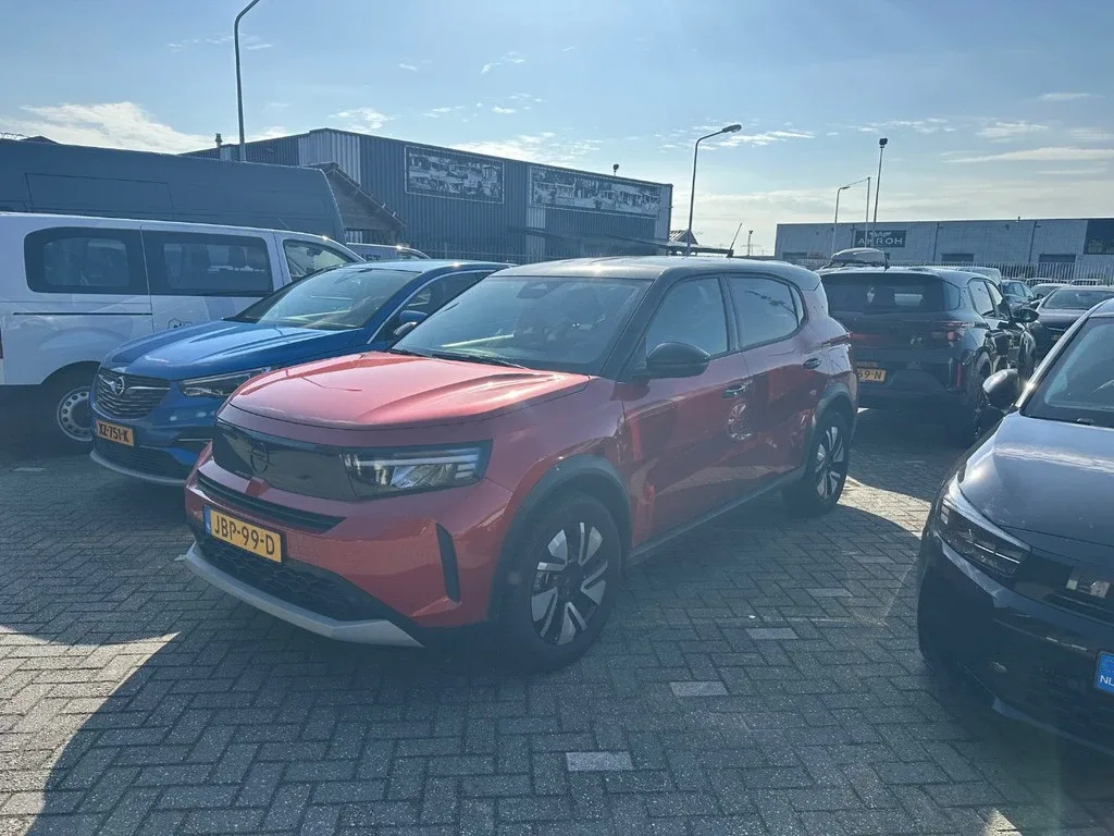 Opel Frontera (2025) — foto 1