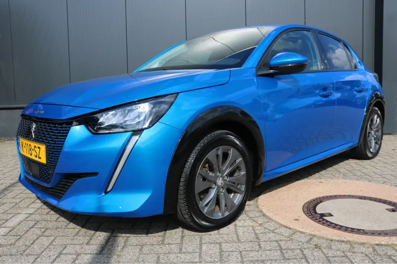 Peugeot e-208 (2021)