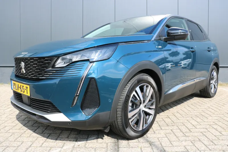 Peugeot 3008 (2022)