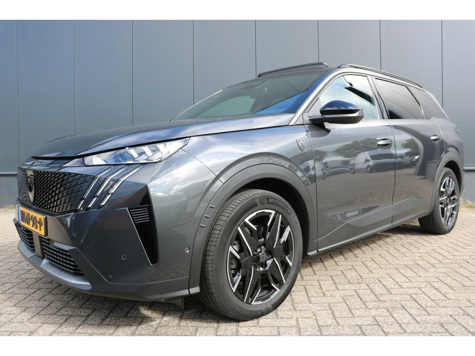 Peugeot 5008 (2025) — foto 1
