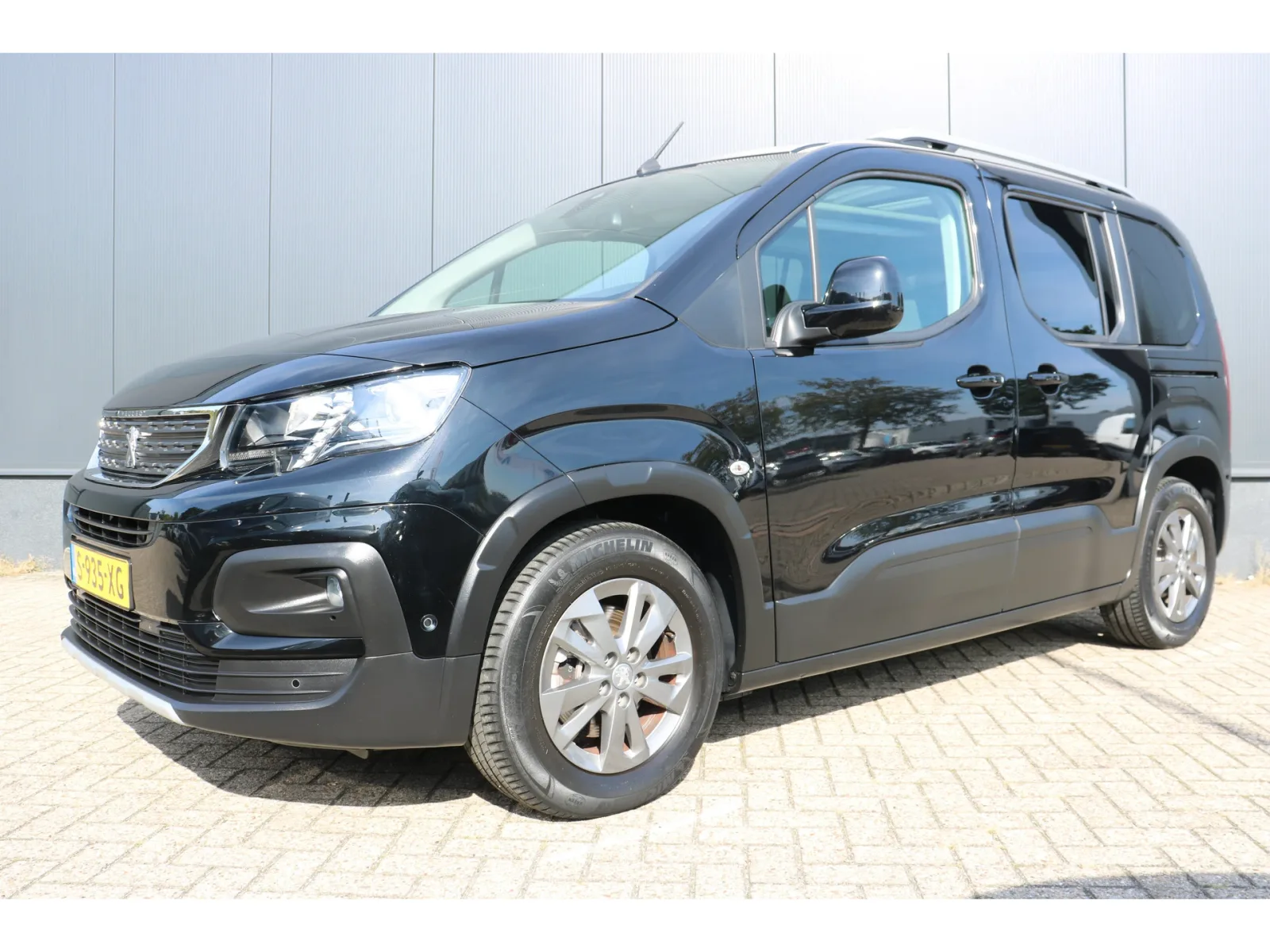 Peugeot e-Rifter (2022) — foto 1