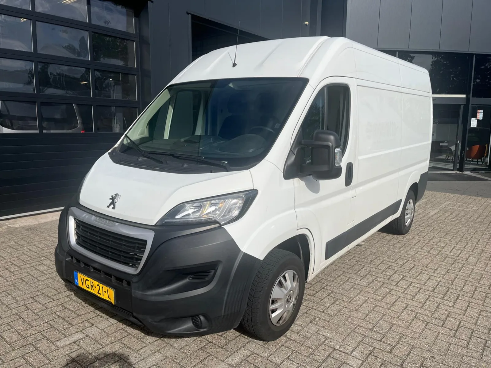 Peugeot Boxer (2020) — foto 1