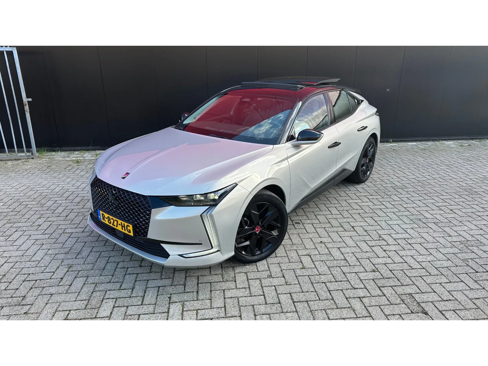 DS 4 (2022) — foto 1