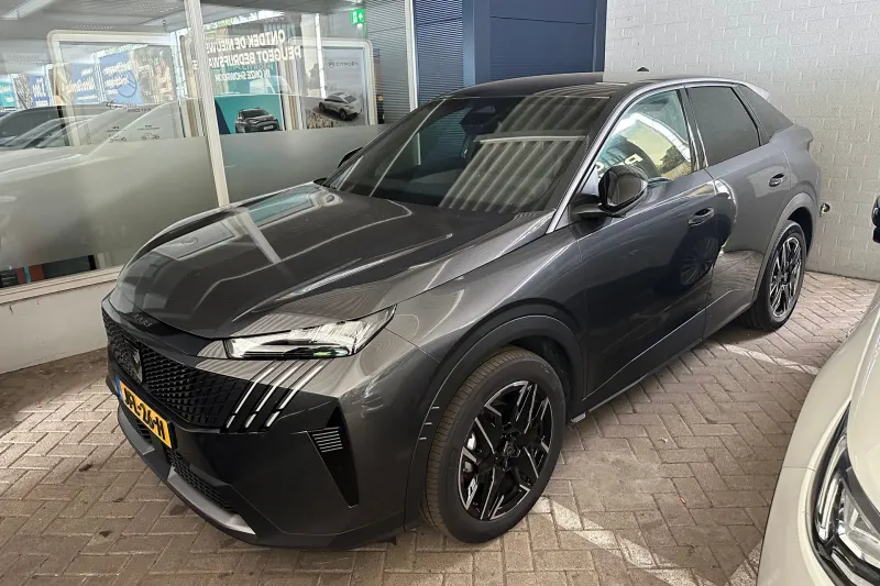 Peugeot 3008 (2025)