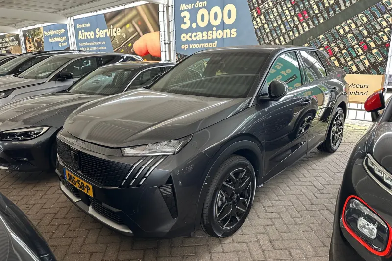 Peugeot 3008 (2025)
