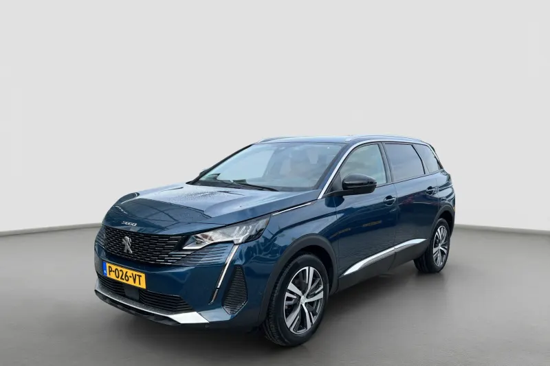 Peugeot 5008 (2022)