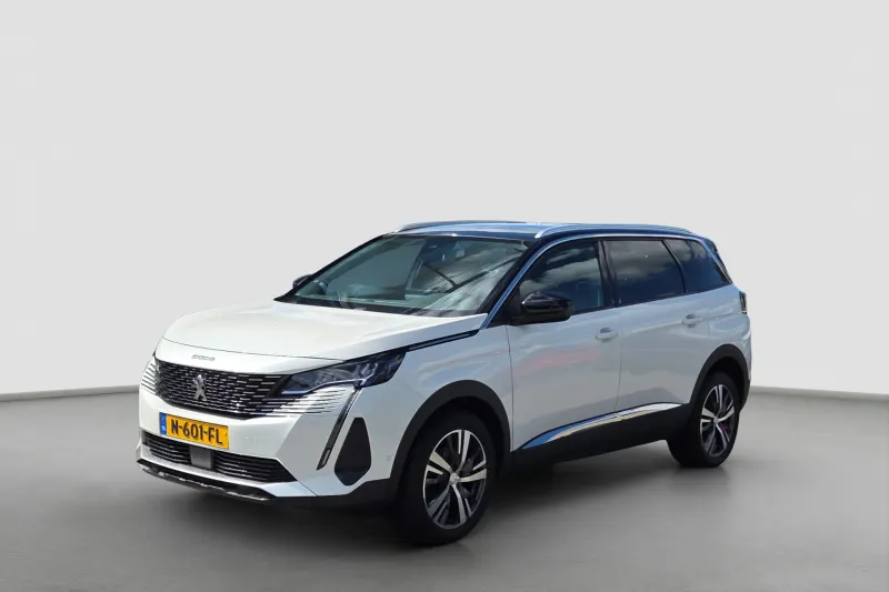 Peugeot 5008 (2021)
