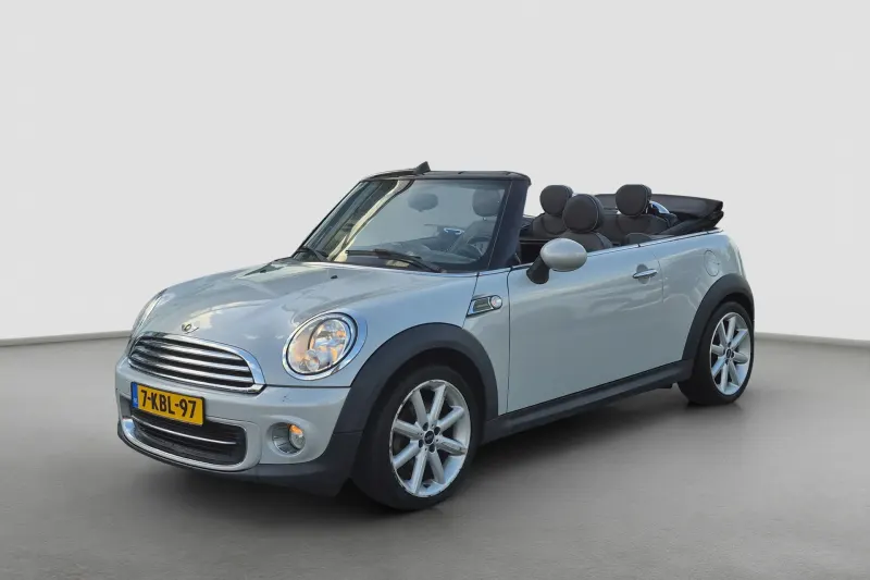 MINI Cabrio (2013)
