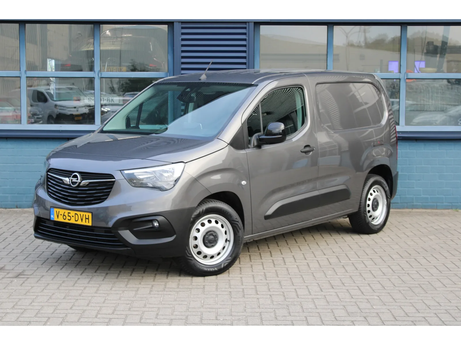 Opel Combo-e (2024) — foto 1
