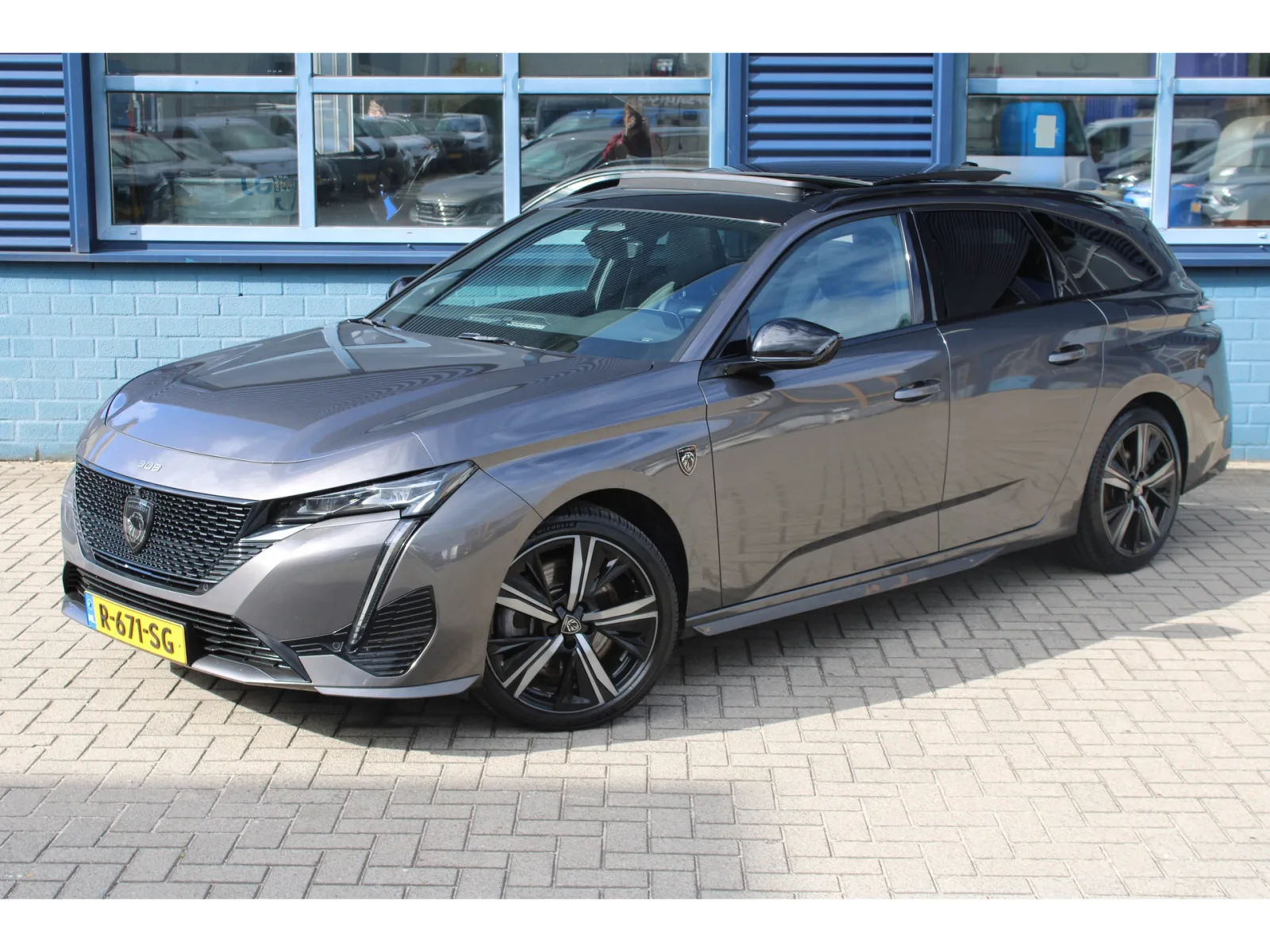 Peugeot 308 (2022) — foto 1