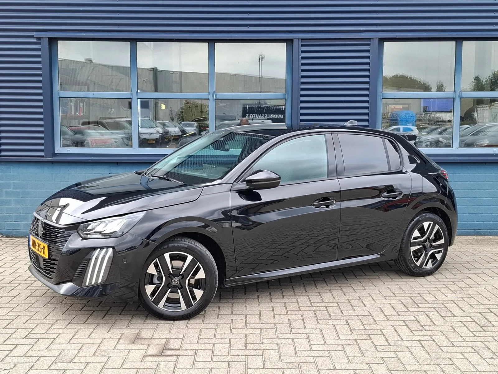 Peugeot 208 (2026) — foto 1