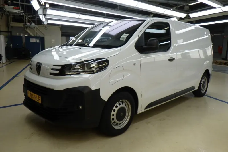 Peugeot e-Expert (2025)