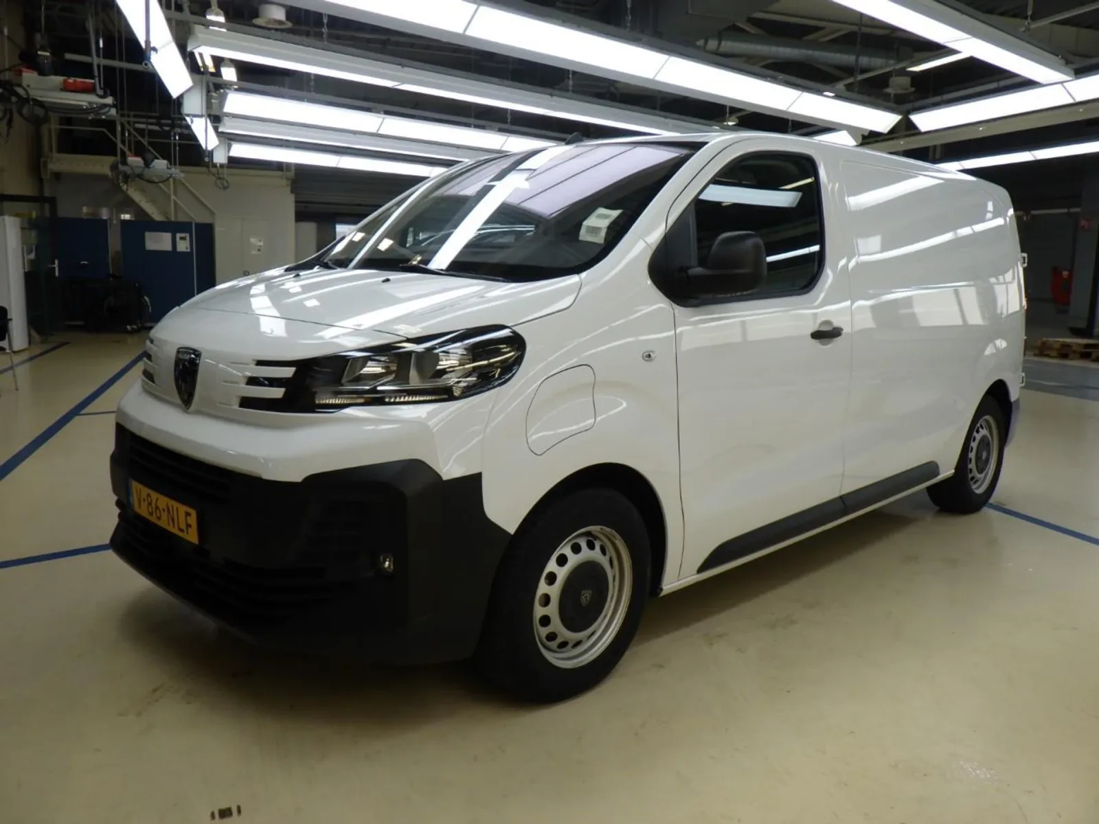 Peugeot e-Expert (2025) — foto 1