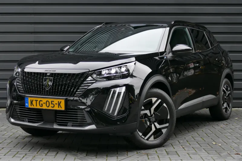 Peugeot e-2008 (2024)
