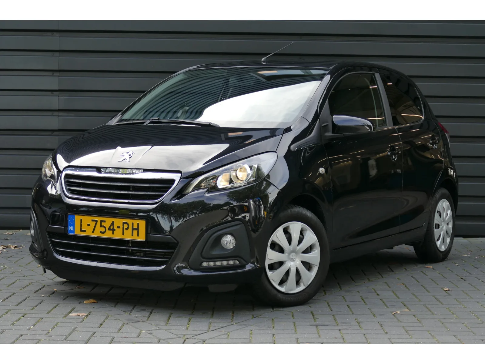 Peugeot 108 (2021) — foto 1
