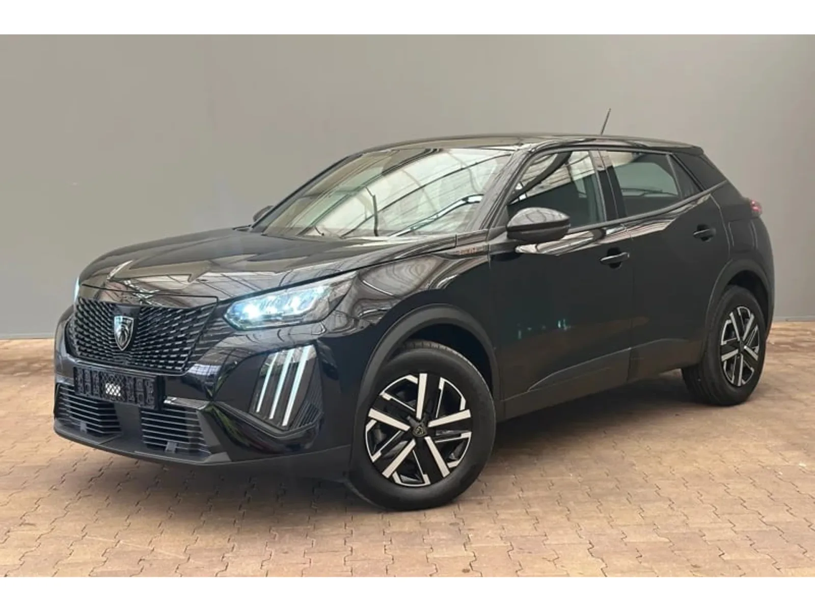 Peugeot 2008 (2025) — foto 1