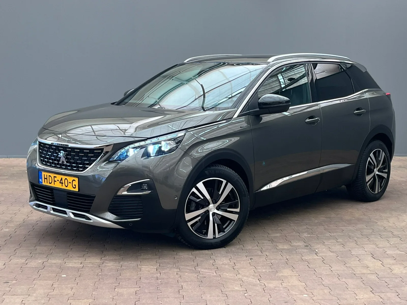 Peugeot 3008 (2019) — foto 1