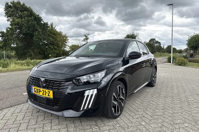 Peugeot 208 (2025)