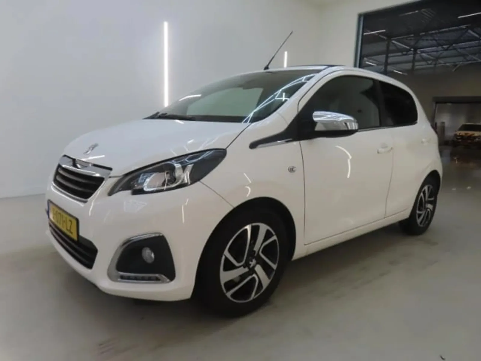 Peugeot 108 (2020) — foto 1