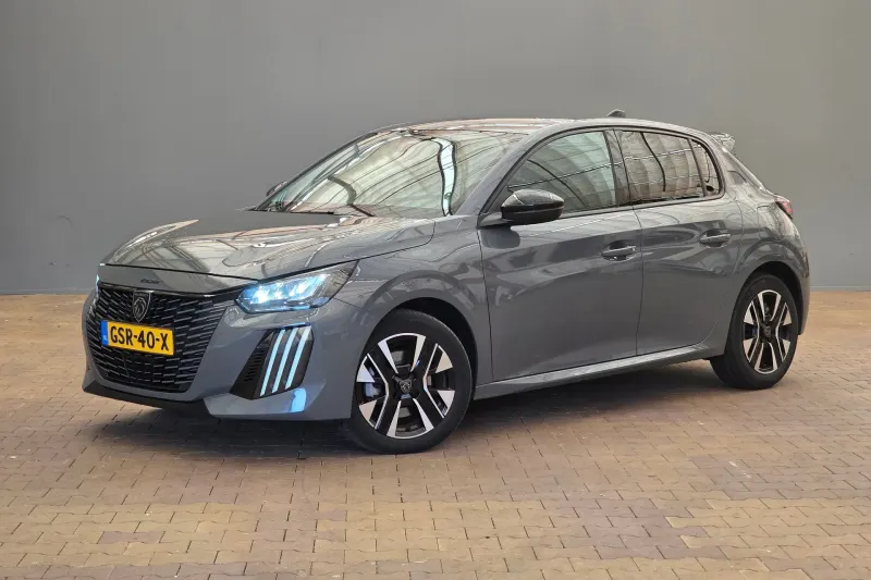 Peugeot 208 (2024)