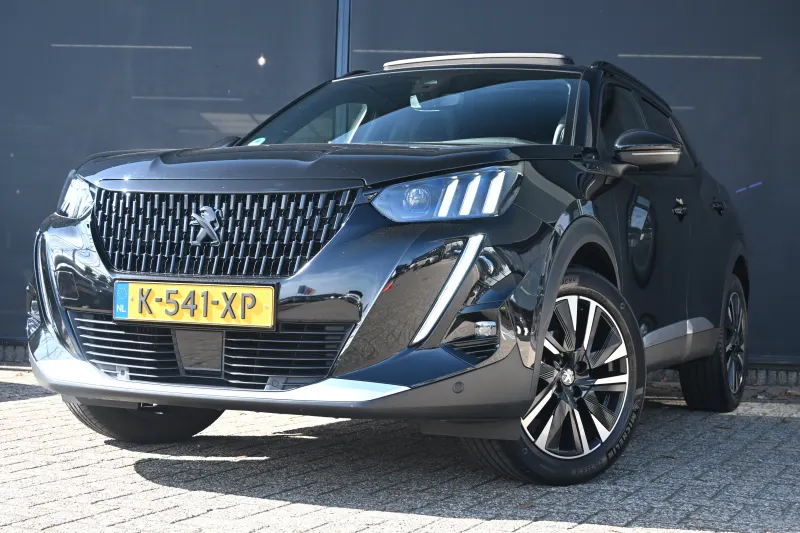 Peugeot 2008 (2021)