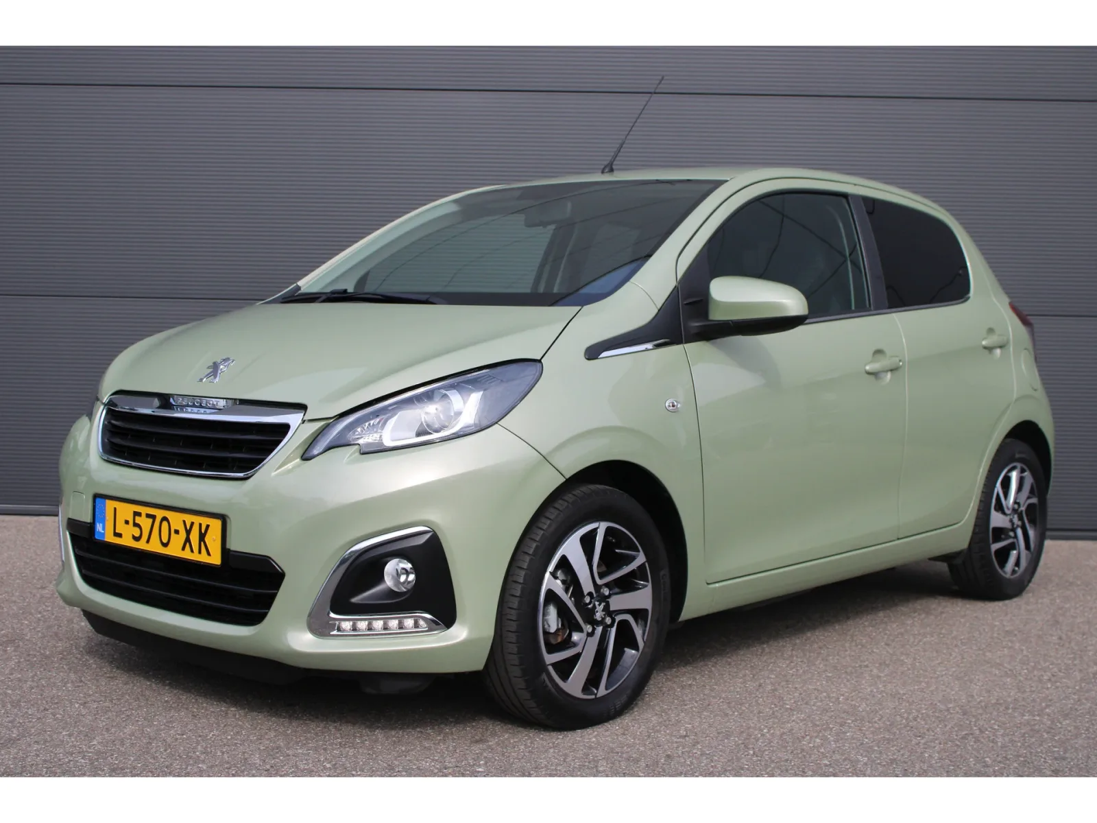 Peugeot 108 (2021) — foto 1