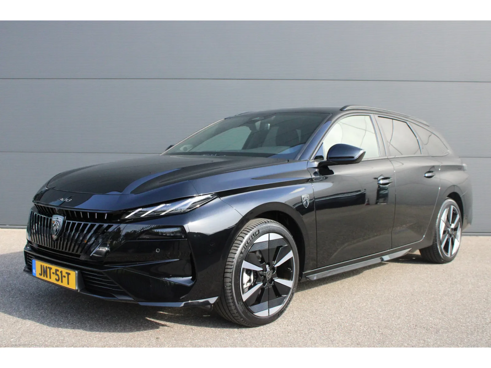 Peugeot e-308 (2025) — foto 1
