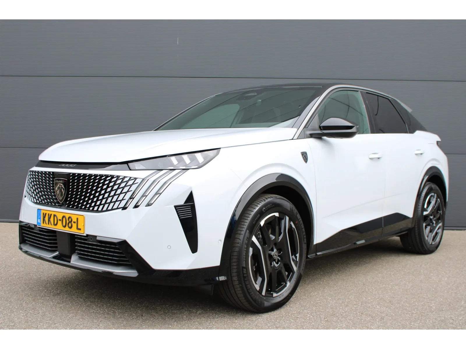 Peugeot e-3008 (2026) — foto 1