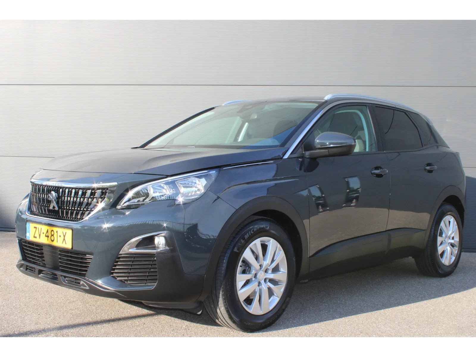 Peugeot 3008 (2019) — foto 1