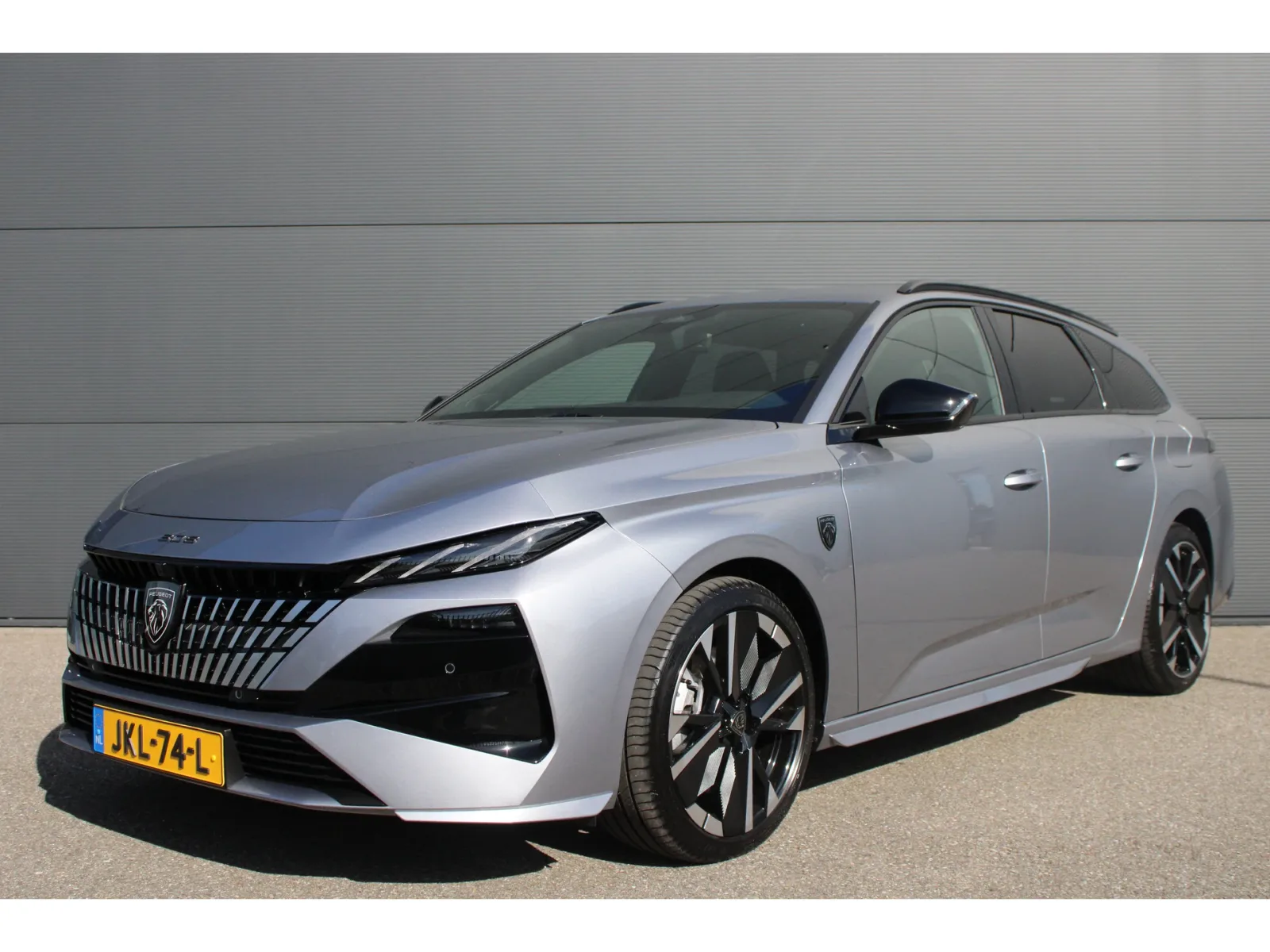 Peugeot 308 (2025) — foto 1