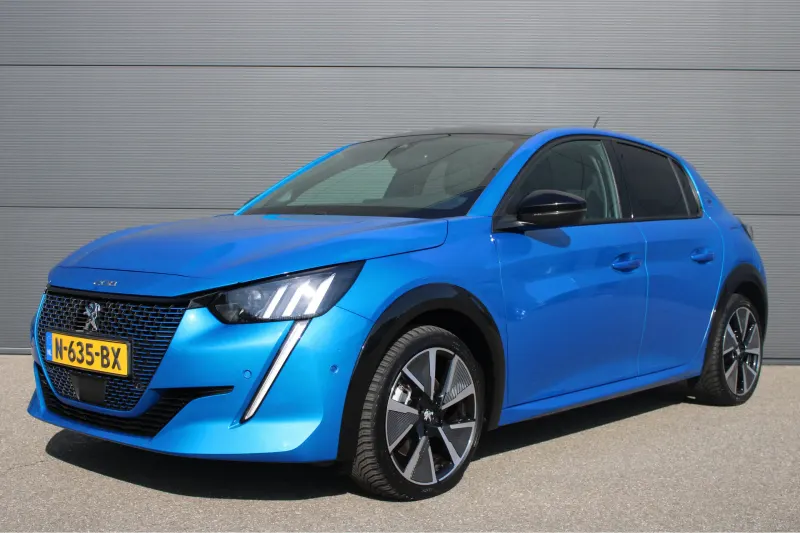 Peugeot e-208 (2021)