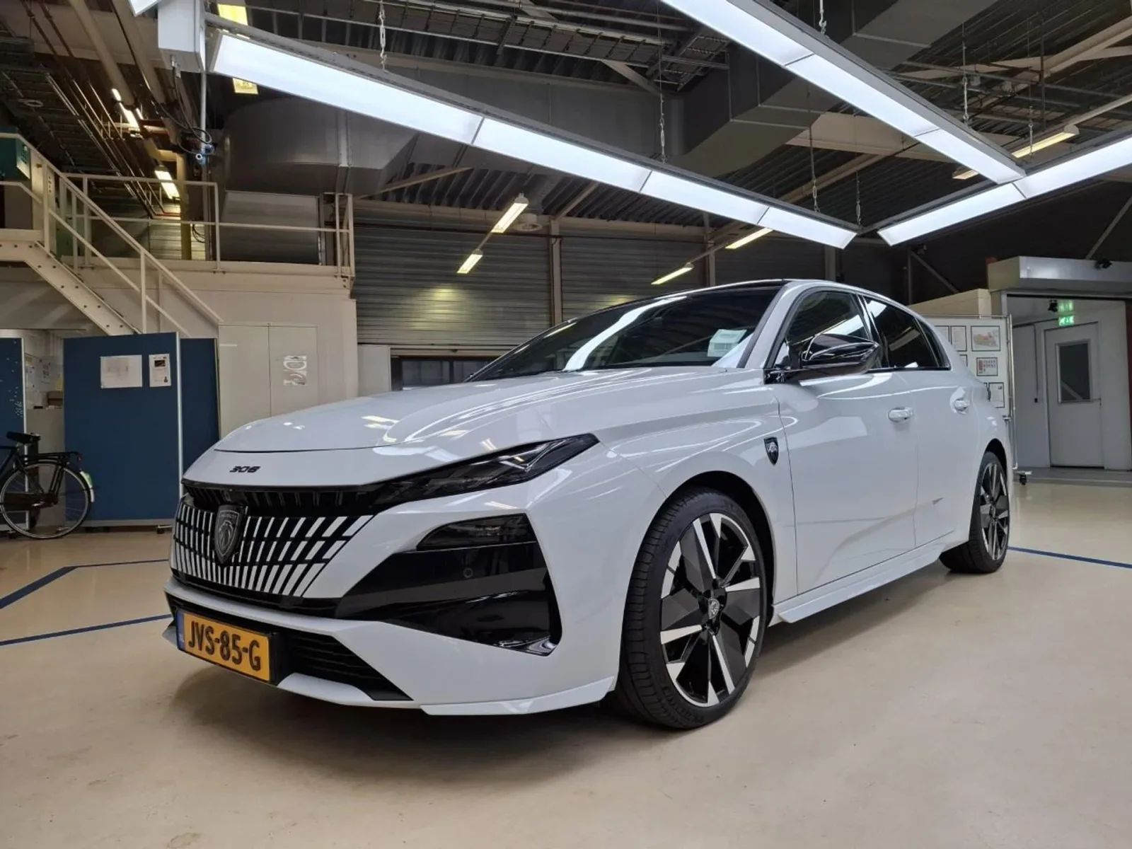Peugeot 308 (2026) — foto 1