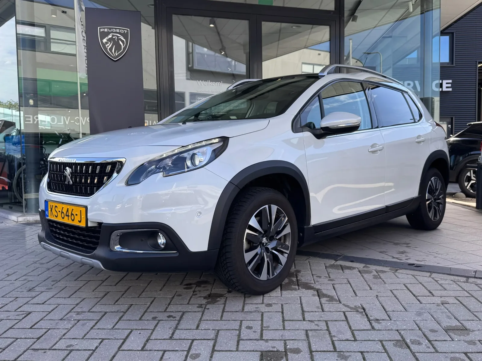 Peugeot 2008 (2016) — foto 1