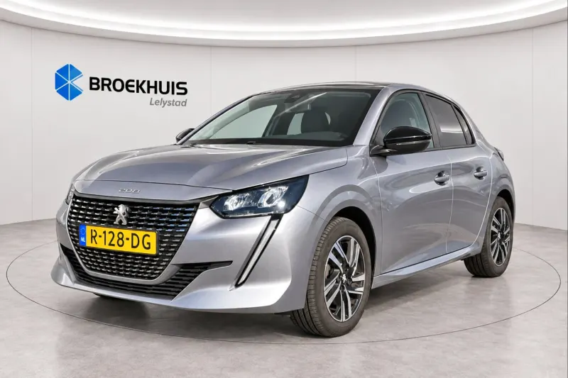 Peugeot 208 (2022)