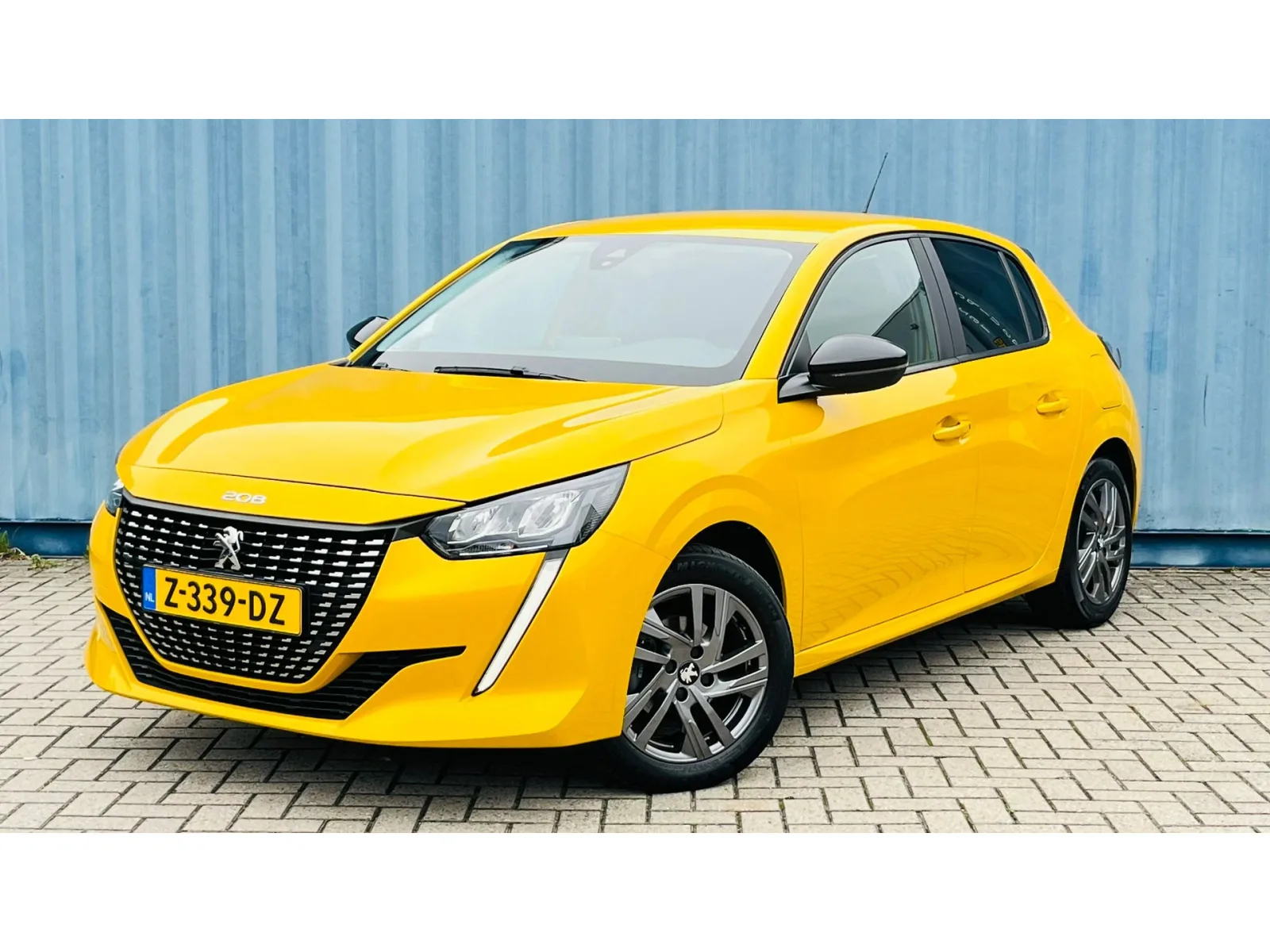 Peugeot 208 (2023) — foto 1