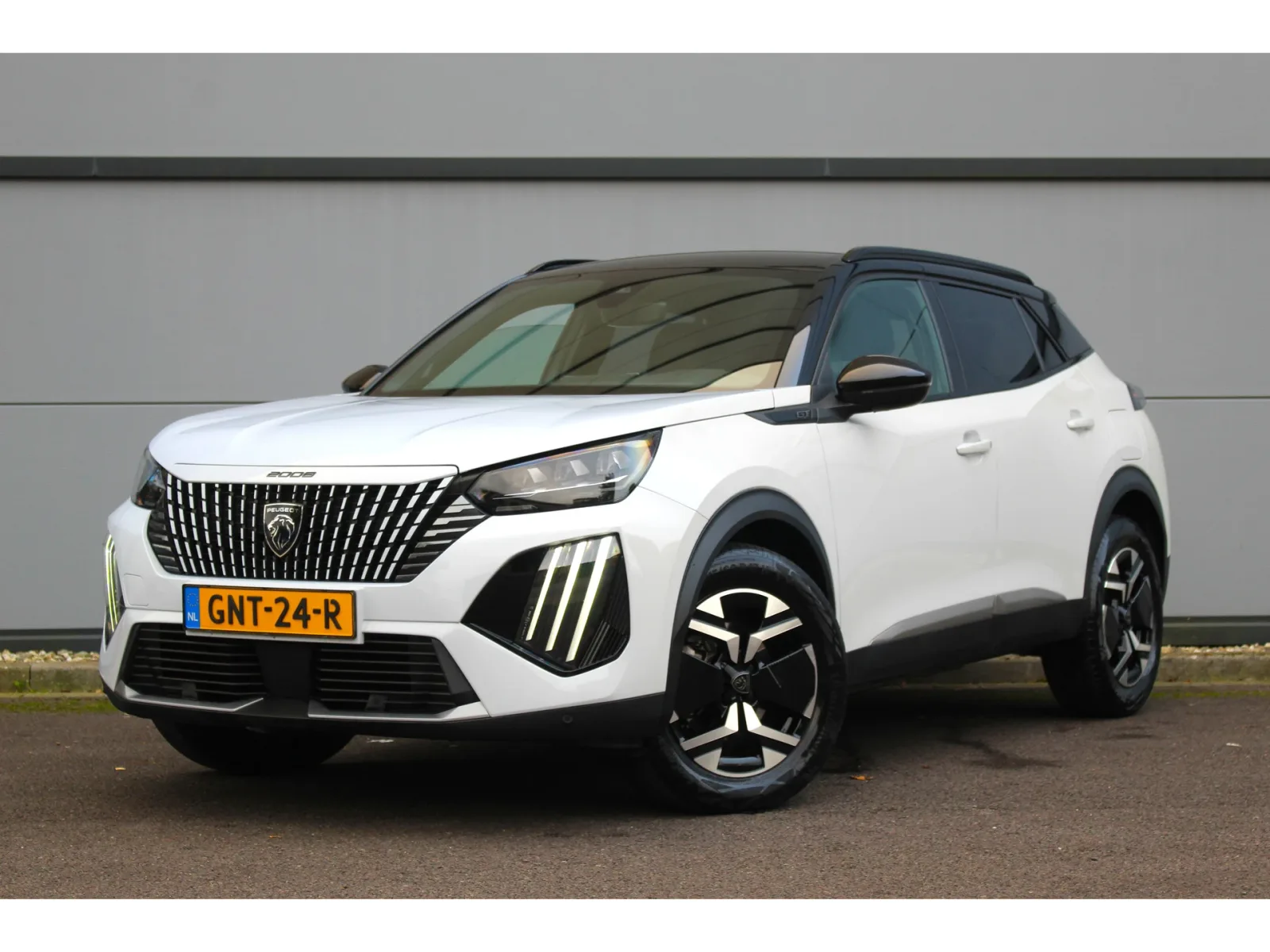 Peugeot 2008 (2024) — foto 1