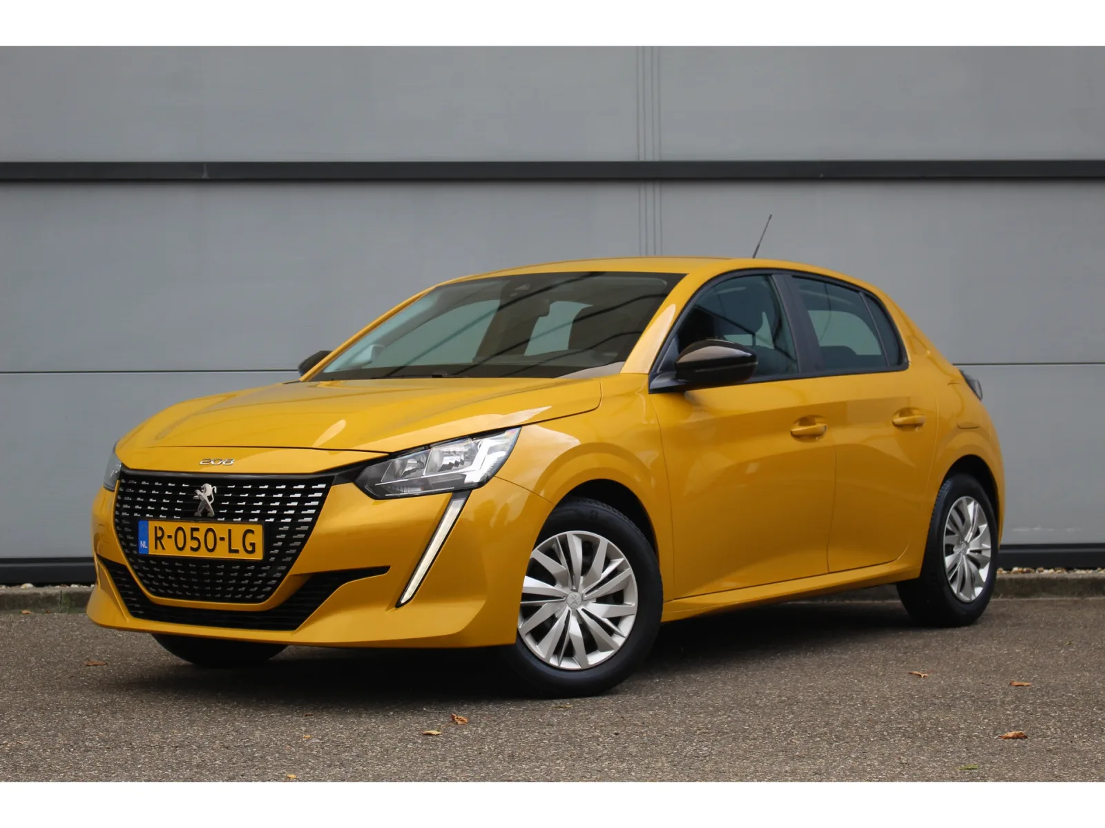 Peugeot 208 (2022) — foto 1