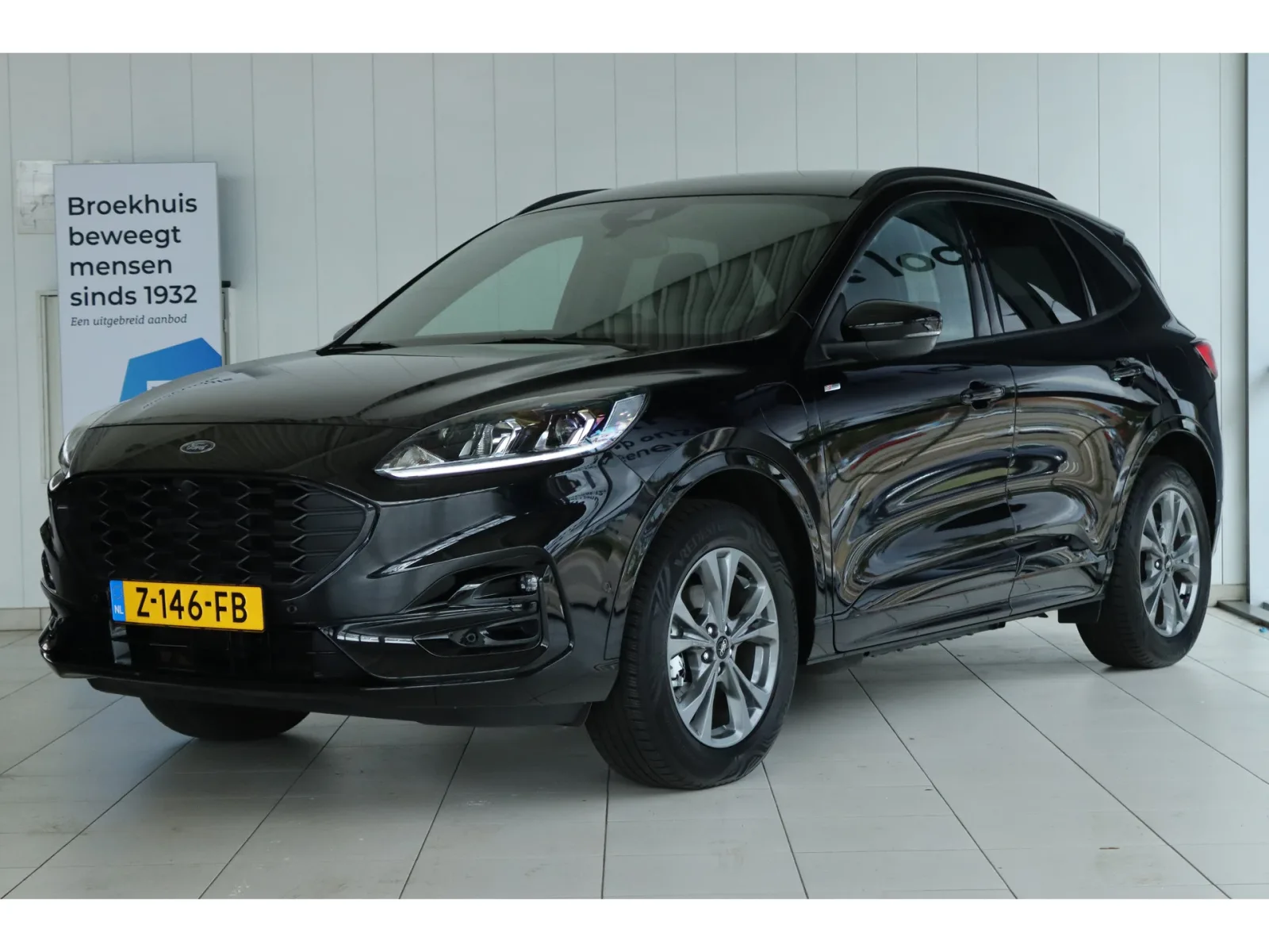 Ford Kuga (2024) — foto 1