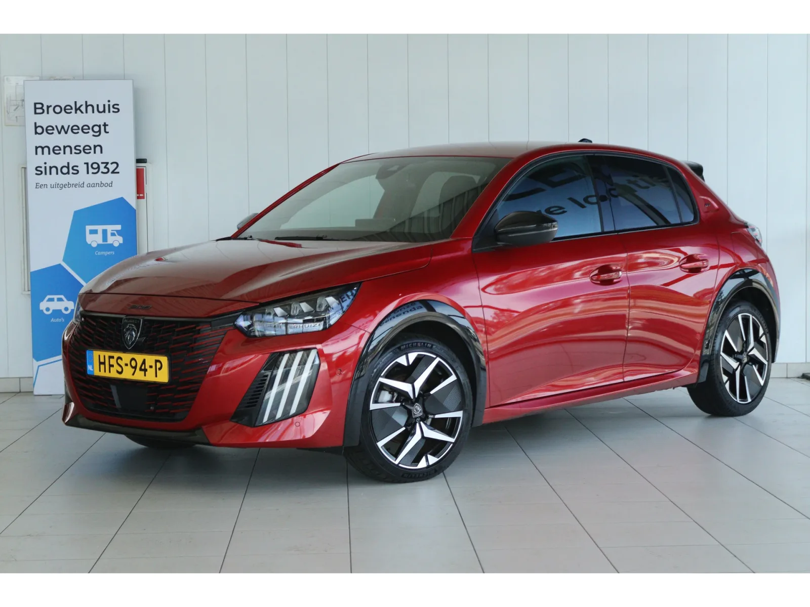 Peugeot 208 (2025) — foto 1