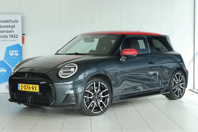 MINI John Cooper Works (2024)