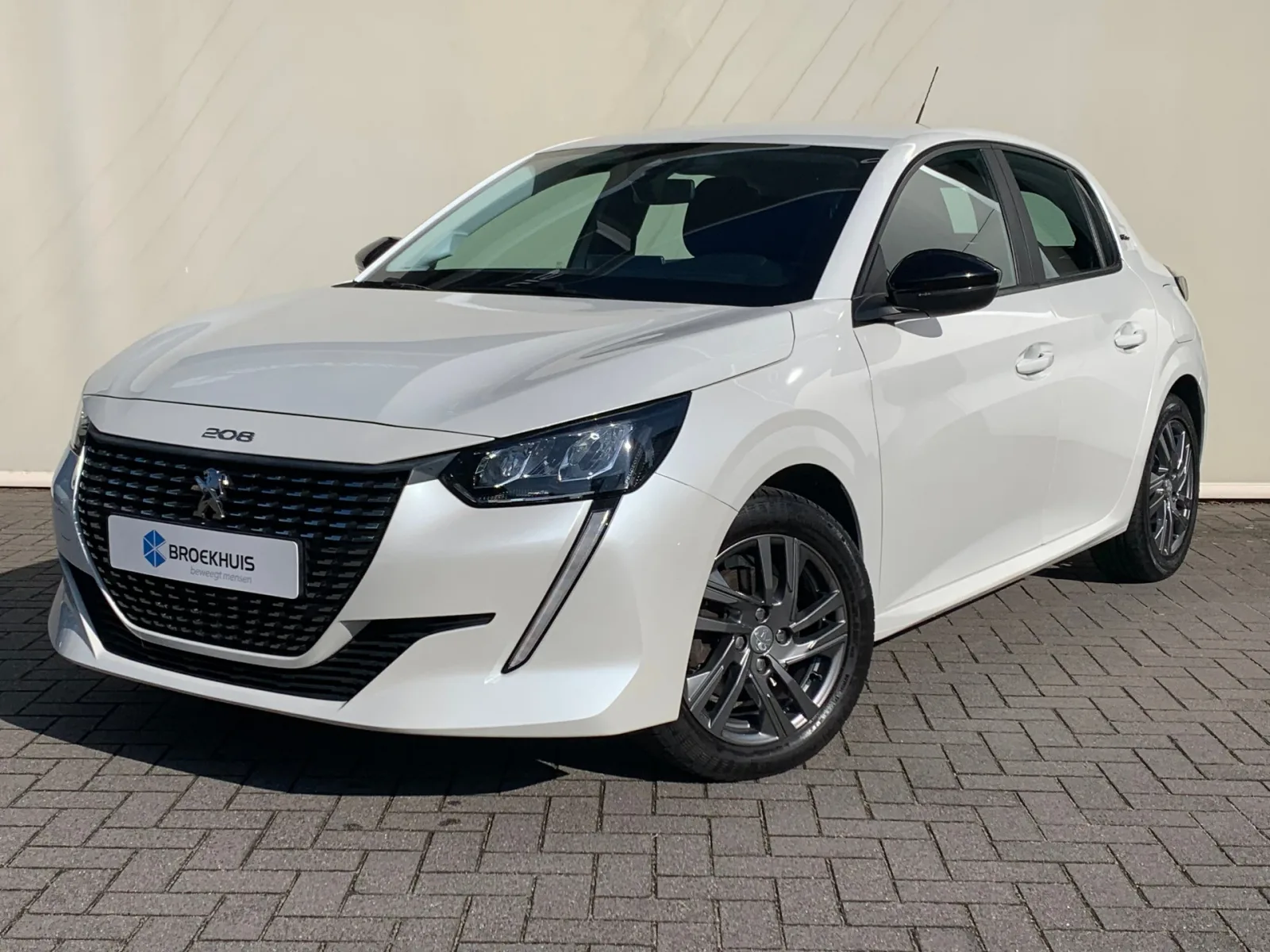 Peugeot 208 (2022) — foto 1