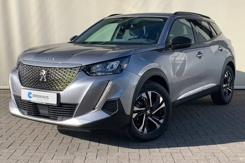 Peugeot e-2008 (2021)