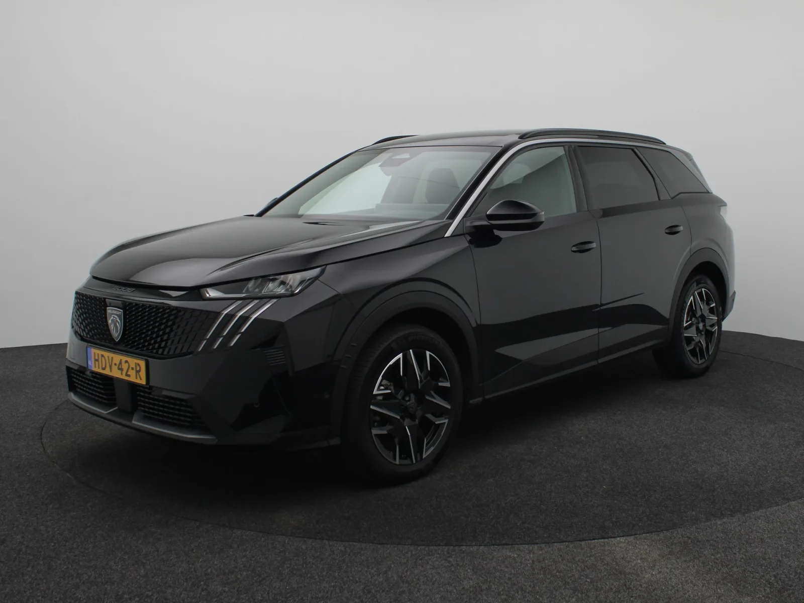 Peugeot 5008 (2025) — foto 1