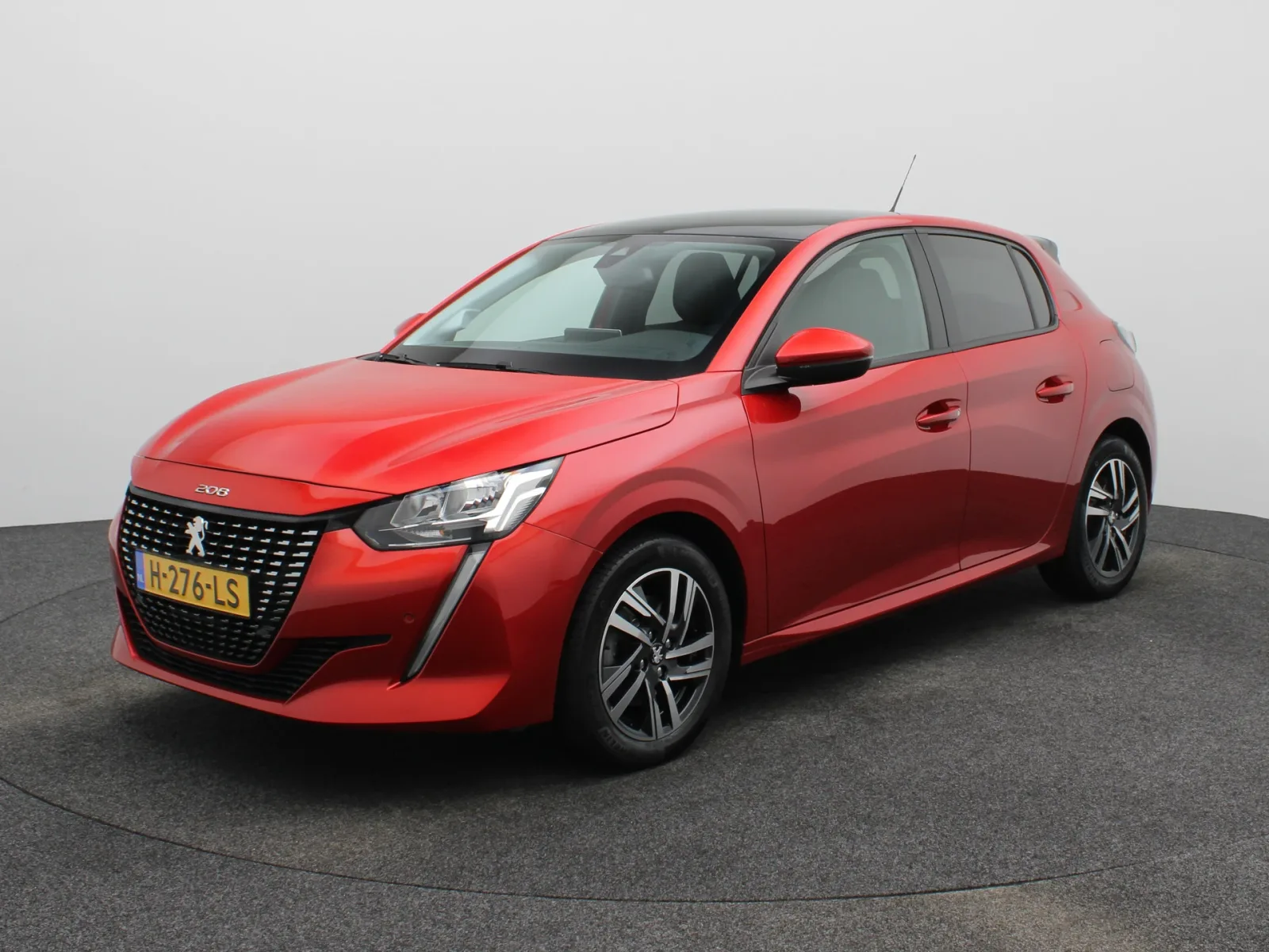 Peugeot 208 (2020) — foto 1
